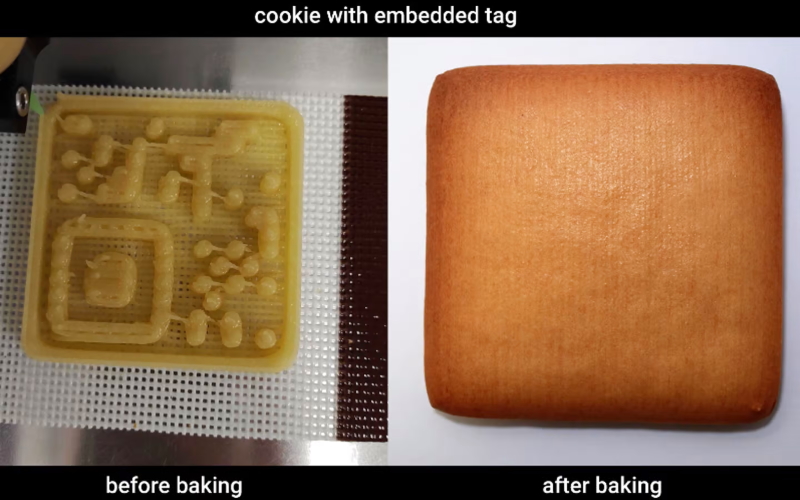 Съедобный QR-код, напечатанный на 3D-принтере (слева), и готовое печенье, содержащее его.