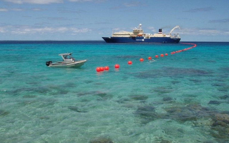 Команда исследователей из США, Италии и Мальты нашла способ использовать волоконно-оптические кабели уже проложенных на дне океана в качестве сейсмических детекторов.